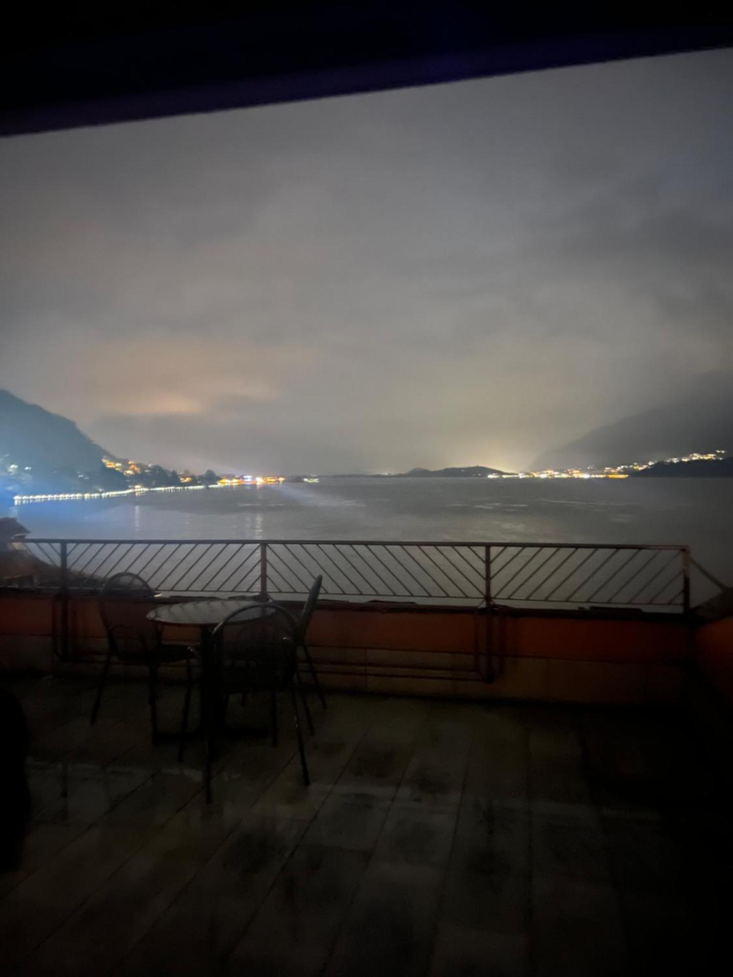 Nuovo Bar Centrale Gravedona Dış mekan fotoğraf